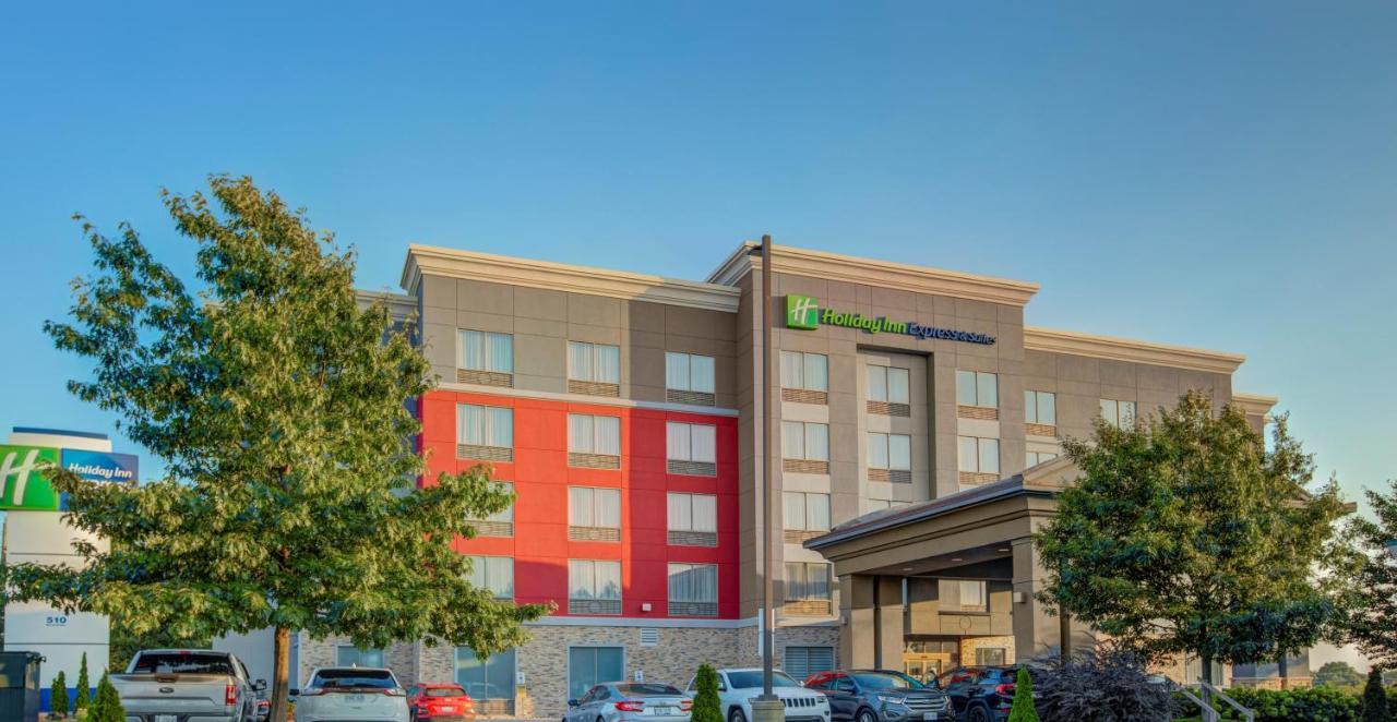 Holiday Inn Express & Suites - Woodstock, On Canada Екстер'єр фото