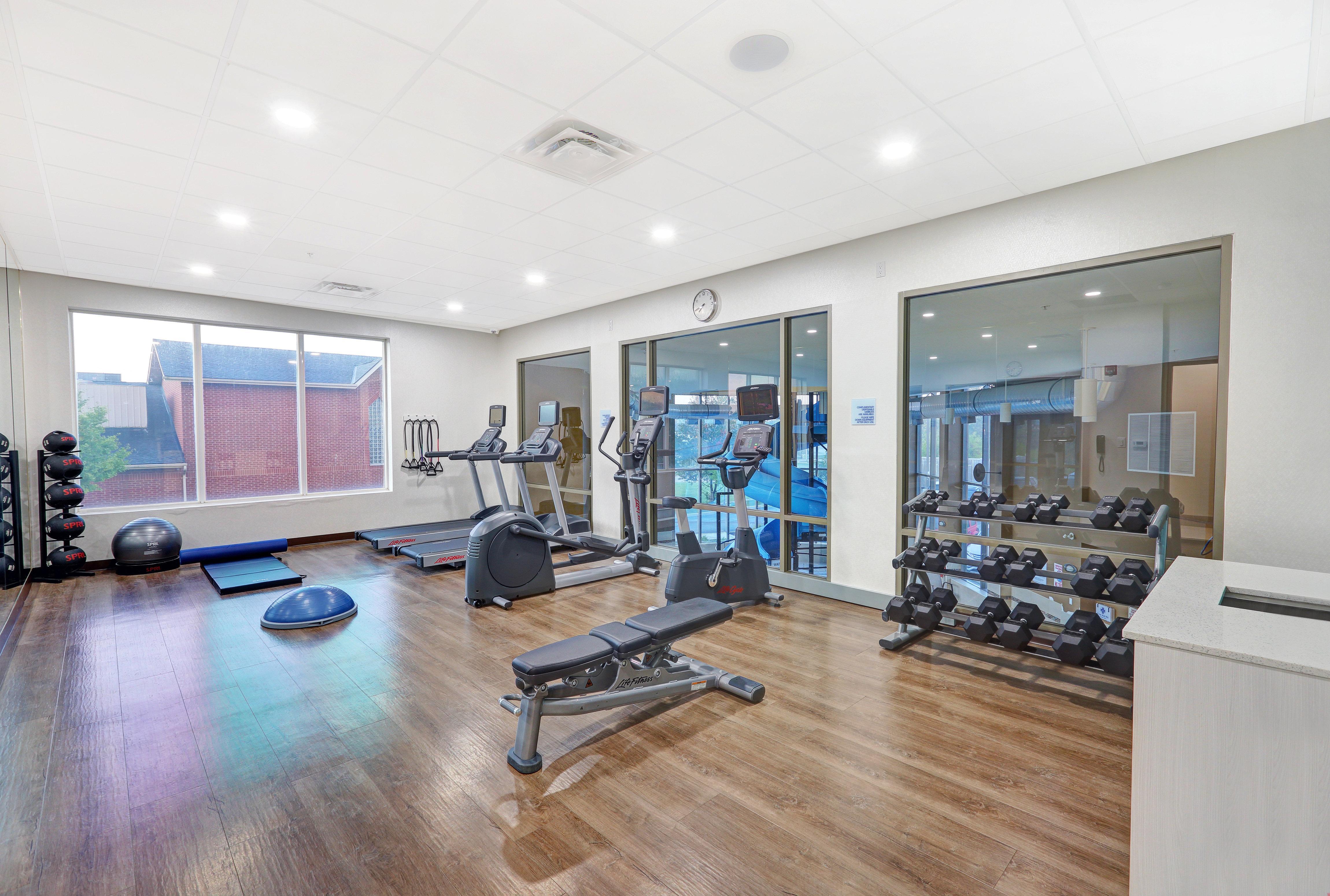 Holiday Inn Express & Suites - Woodstock, On Canada Екстер'єр фото