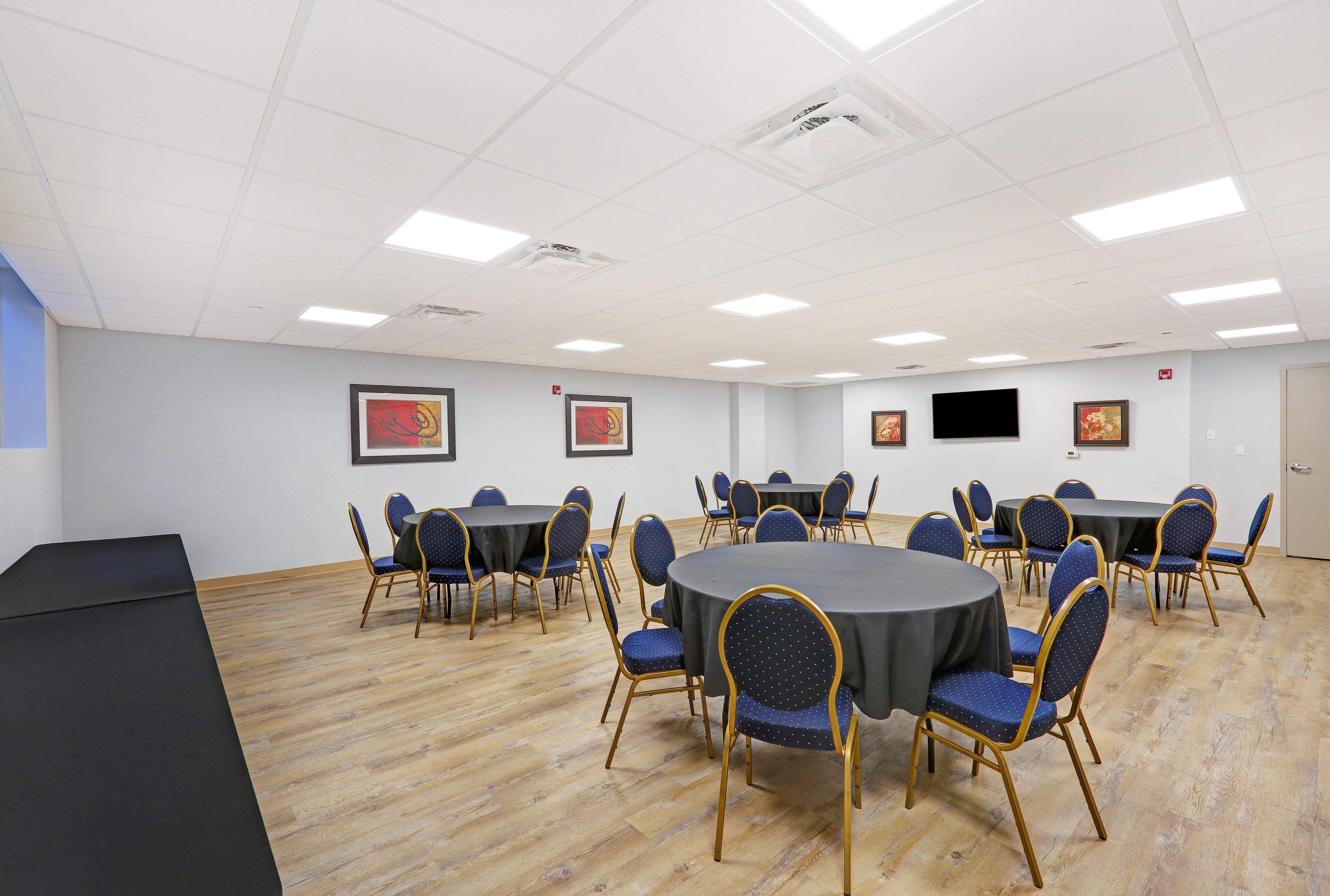 Holiday Inn Express & Suites - Woodstock, On Canada Екстер'єр фото