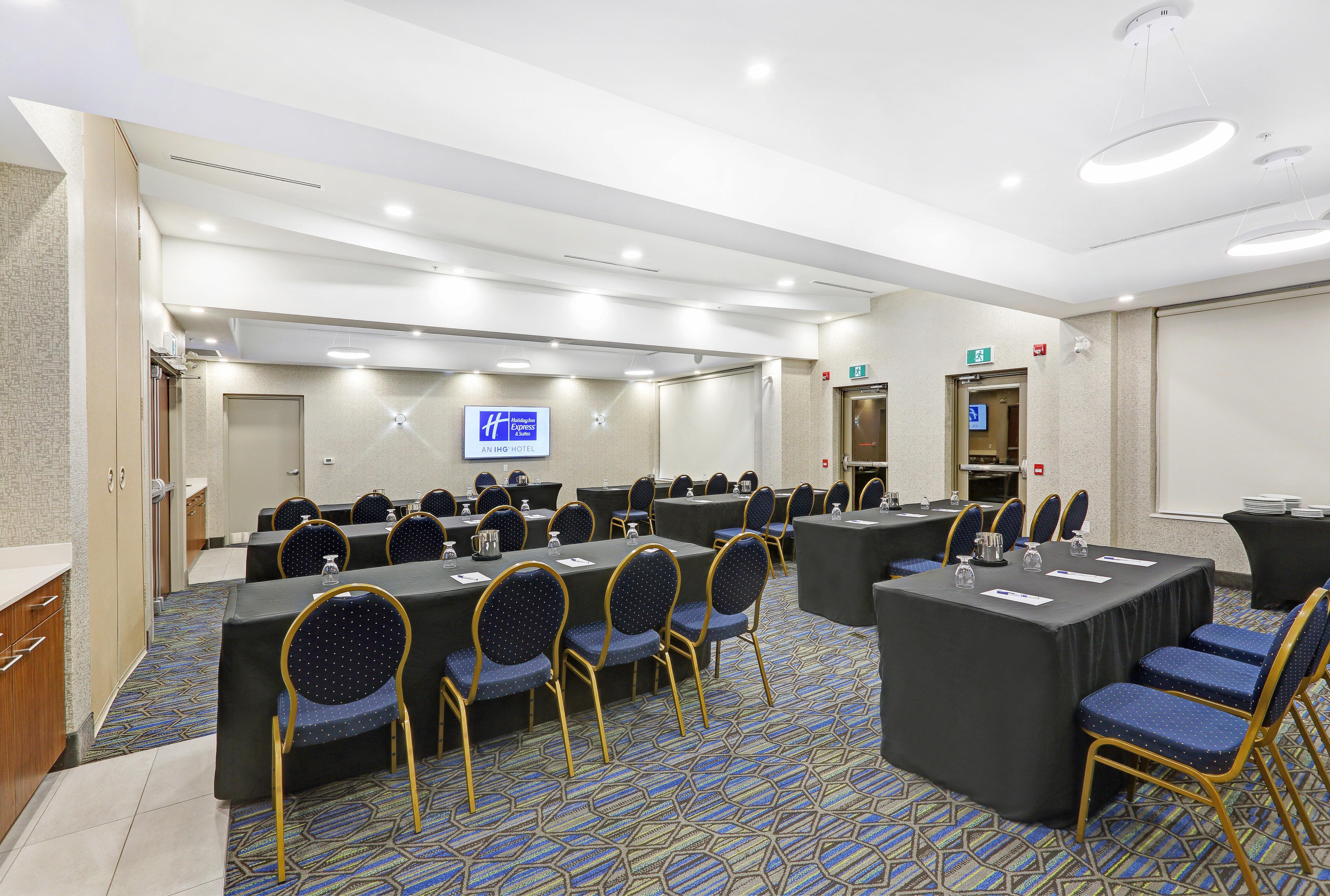 Holiday Inn Express & Suites - Woodstock, On Canada Екстер'єр фото
